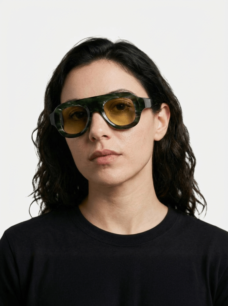 Bang Green - polarised sunglasses - Nuree World